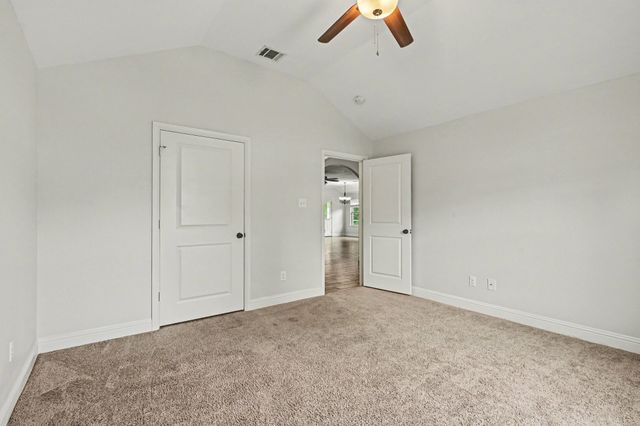 808 N Ridge Drive, Fort Worth, TX 76108