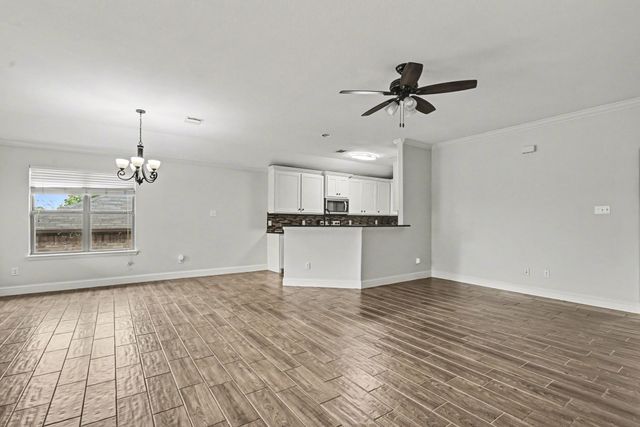 808 N Ridge Drive, Fort Worth, TX 76108