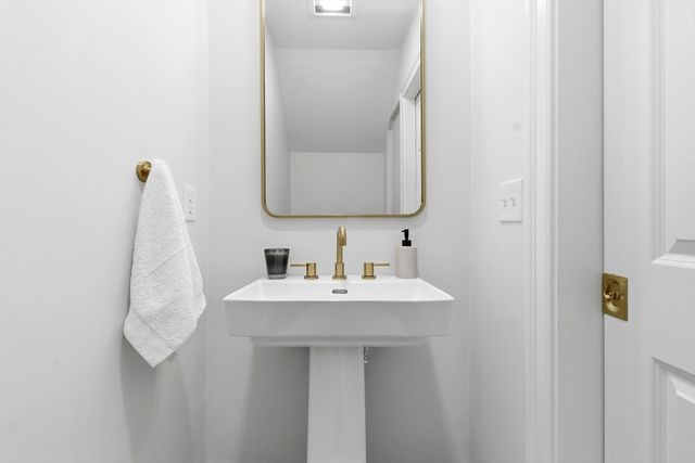 3 Chatham St 3, Watertown, MA 02472