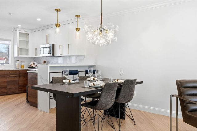 3 Chatham St 3, Watertown, MA 02472