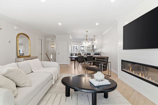 3 Chatham St 3, Watertown, MA 02472