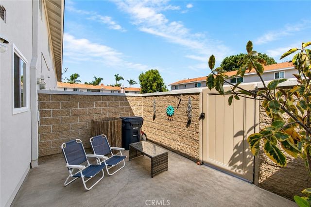 19847 Kingswood, Huntington Beach, CA 92646