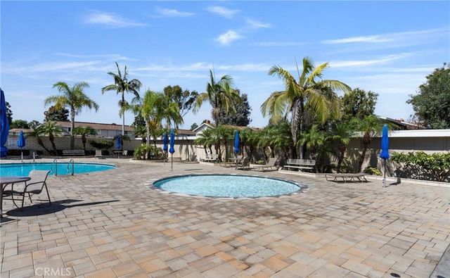19847 Kingswood, Huntington Beach, CA 92646