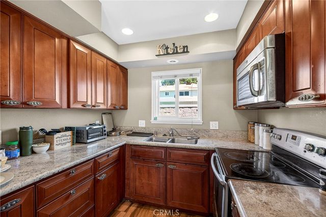 19847 Kingswood, Huntington Beach, CA 92646