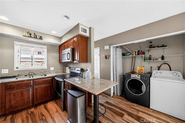 19847 Kingswood, Huntington Beach, CA 92646
