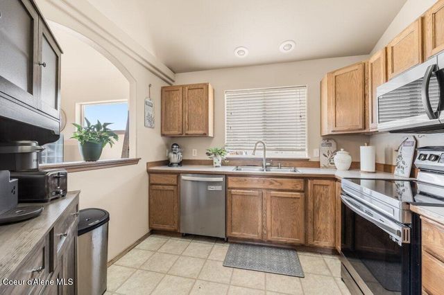 11332 N Cutlass ST, Hayden, ID 83835