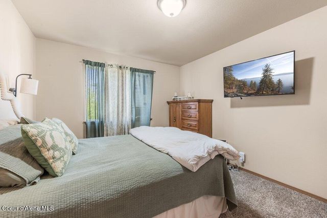 11332 N Cutlass ST, Hayden, ID 83835
