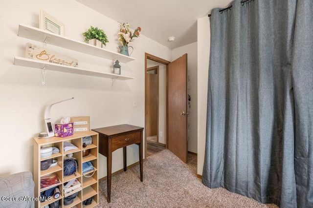 11332 N Cutlass ST, Hayden, ID 83835