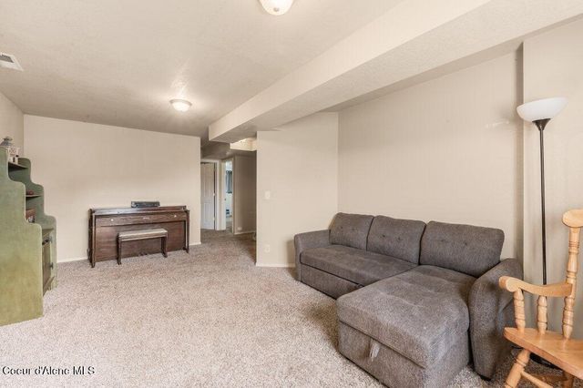 11332 N Cutlass ST, Hayden, ID 83835