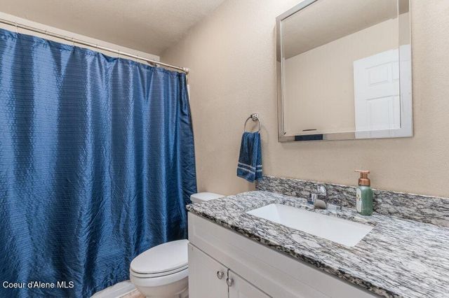 11332 N Cutlass ST, Hayden, ID 83835