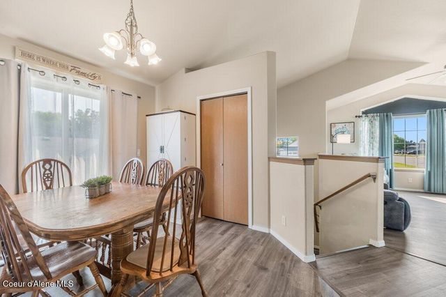 11332 N Cutlass ST, Hayden, ID 83835