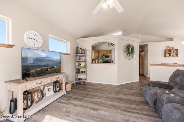 11332 N Cutlass ST, Hayden, ID 83835