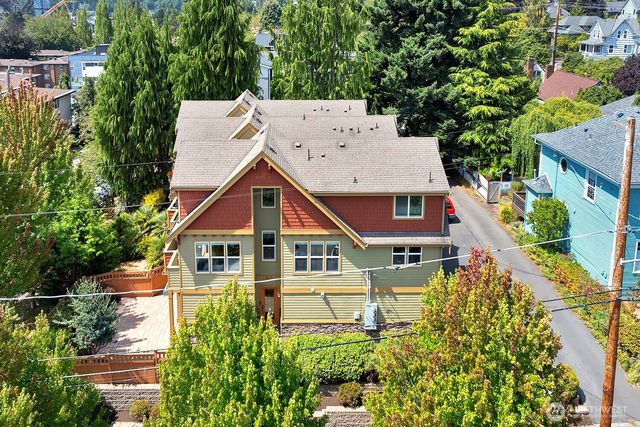 5605 30th Avenue NW, Seattle, WA 98107
