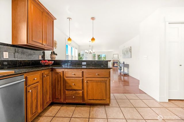 5605 30th Avenue NW, Seattle, WA 98107