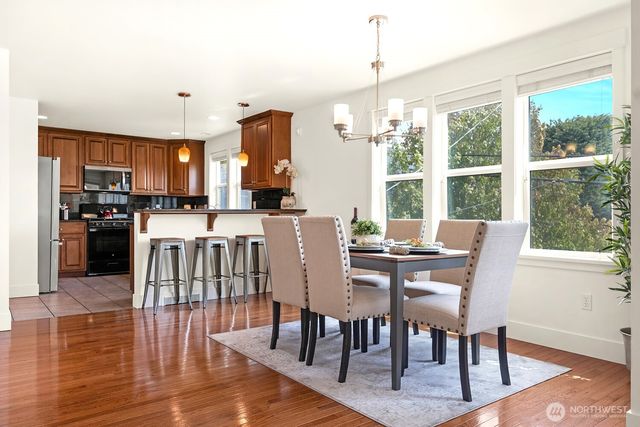 5605 30th Avenue NW, Seattle, WA 98107