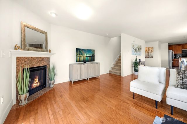 5605 30th Avenue NW, Seattle, WA 98107