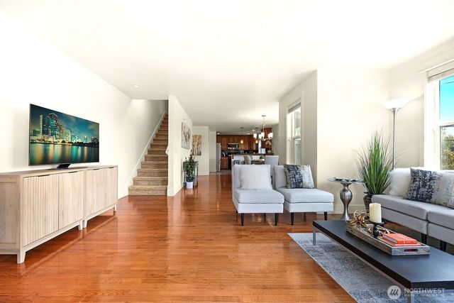 5605 30th Avenue NW, Seattle, WA 98107