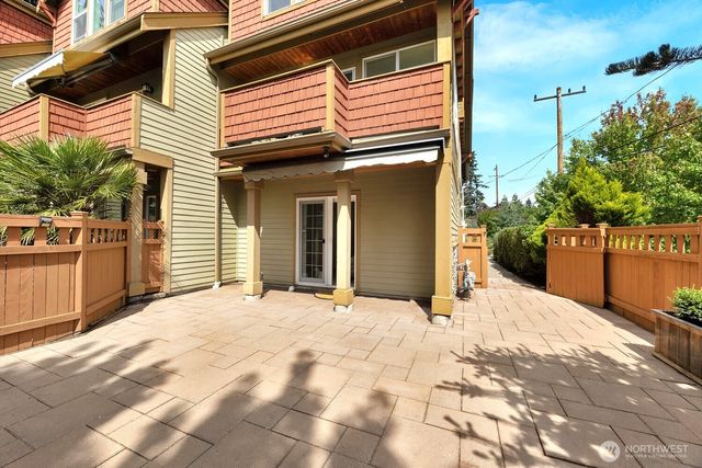 5605 30th Avenue NW, Seattle, WA 98107