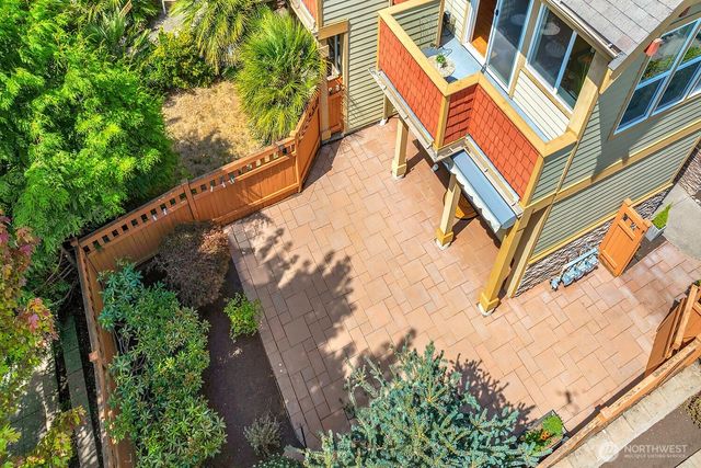 5605 30th Avenue NW, Seattle, WA 98107