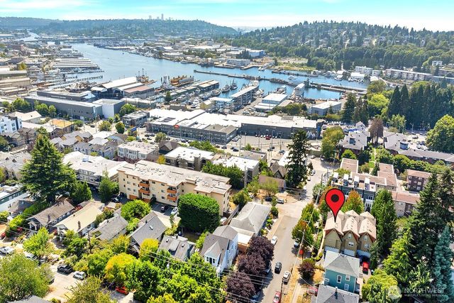 5605 30th Avenue NW, Seattle, WA 98107