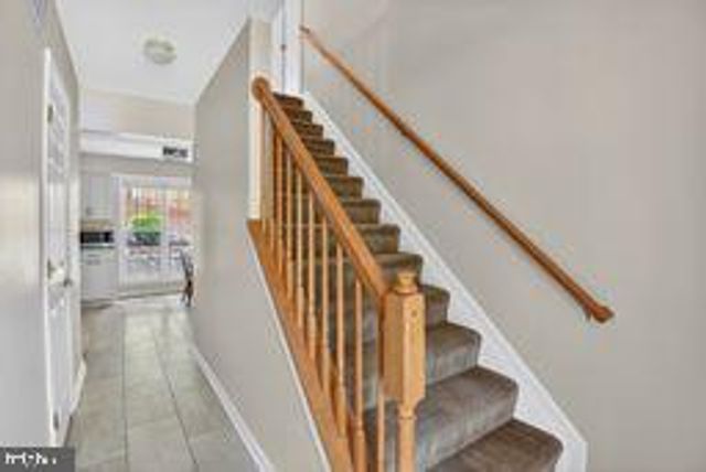 1202 VIKING DR N, Arnold, MD 21012