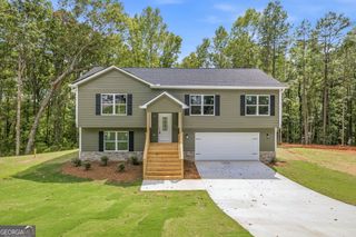 284 Stonington Drive, Mount Airy, GA 30563