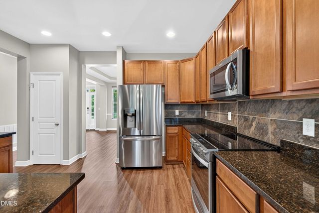 216 Magnolia Meadow Way, Holly Springs, NC 27540