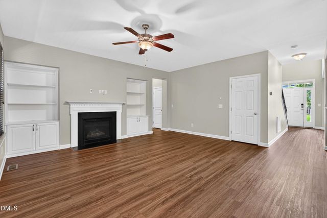 216 Magnolia Meadow Way, Holly Springs, NC 27540
