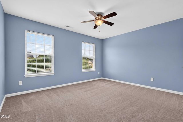 216 Magnolia Meadow Way, Holly Springs, NC 27540