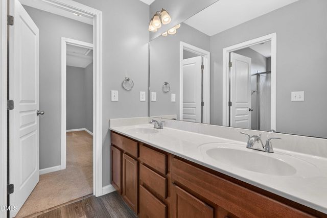216 Magnolia Meadow Way, Holly Springs, NC 27540