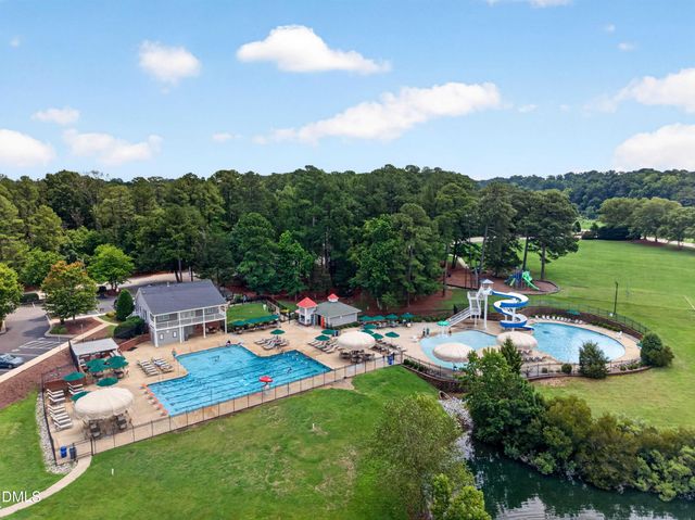 216 Magnolia Meadow Way, Holly Springs, NC 27540