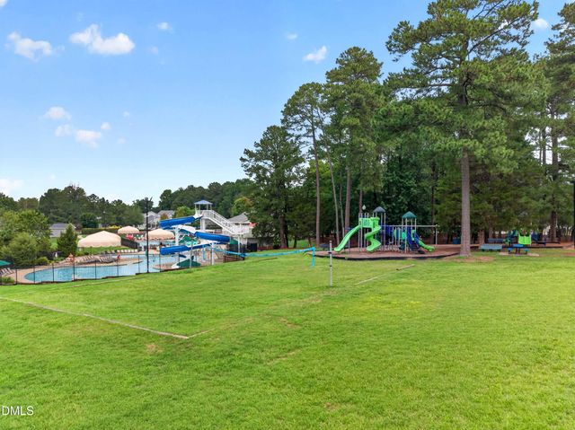 216 Magnolia Meadow Way, Holly Springs, NC 27540