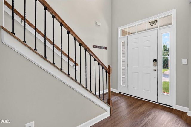 216 Magnolia Meadow Way, Holly Springs, NC 27540