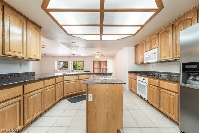 4121 Effinger Lane, Pahrump, NV 89060