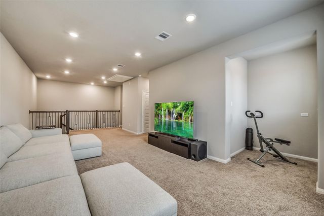 4204 Weathered Oak Drive, Houston, TX 77080