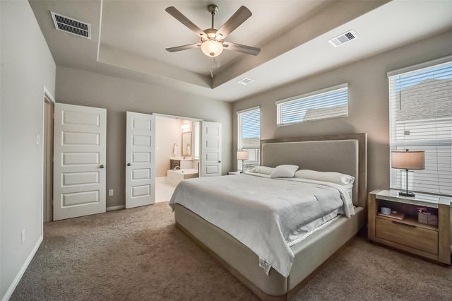 4204 Weathered Oak Drive, Houston, TX 77080