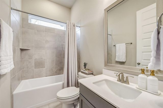 4204 Weathered Oak Drive, Houston, TX 77080