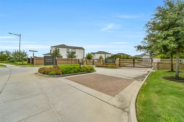 4204 Weathered Oak Drive, Houston, TX 77080