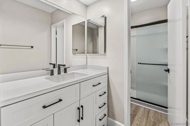 4225 Asher 40, San Diego, CA 92110