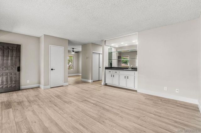 4225 Asher 40, San Diego, CA 92110