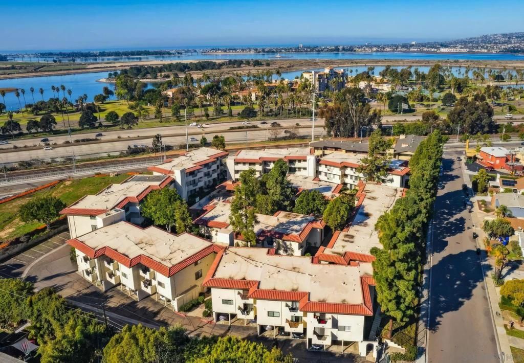4225 Asher 40, San Diego, CA 92110