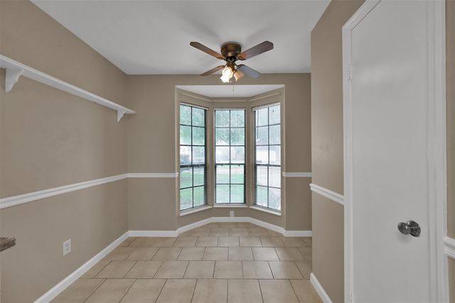 93 W High Oaks Circle, Spring, TX 77380