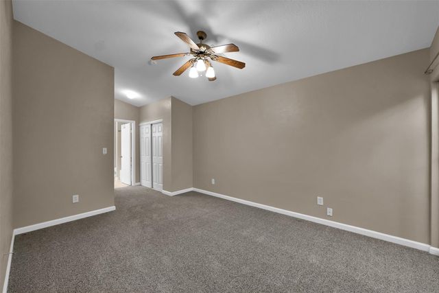 93 W High Oaks Circle, Spring, TX 77380