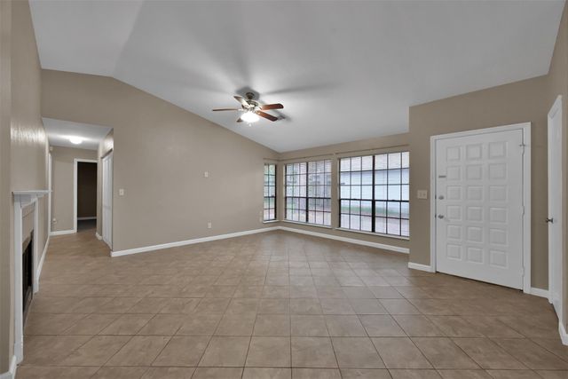93 W High Oaks Circle, Spring, TX 77380