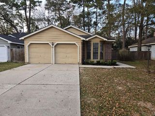 93 W High Oaks Circle, Spring, TX 77380