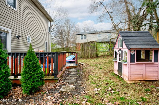 4710 Middlesex Dr, Louisville, KY 40245