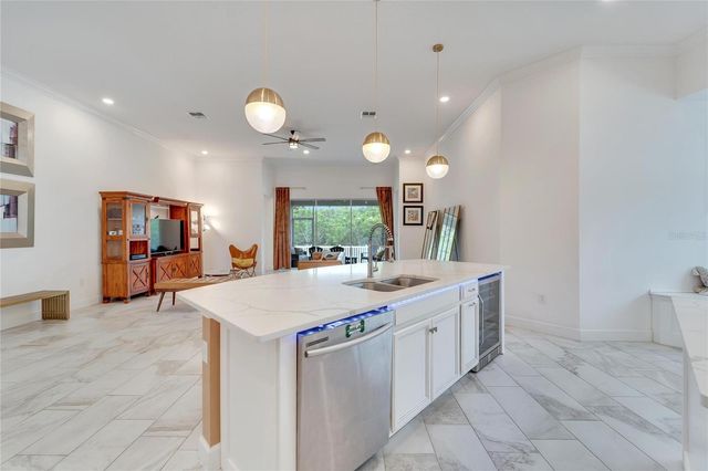 618 MANNS HARBOR DRIVE, Apollo Beach, FL 33572