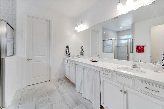 618 MANNS HARBOR DRIVE, Apollo Beach, FL 33572