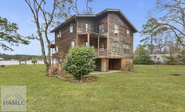 531 Gene Bland Road, Jesup, GA 31545