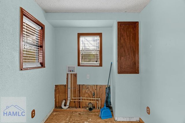 531 Gene Bland Road, Jesup, GA 31545